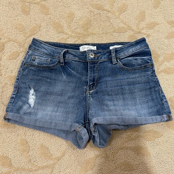 Jessica Simpson “Forever Rolled‎ Shorts”. Women’s 29 - Picture 1 of 3